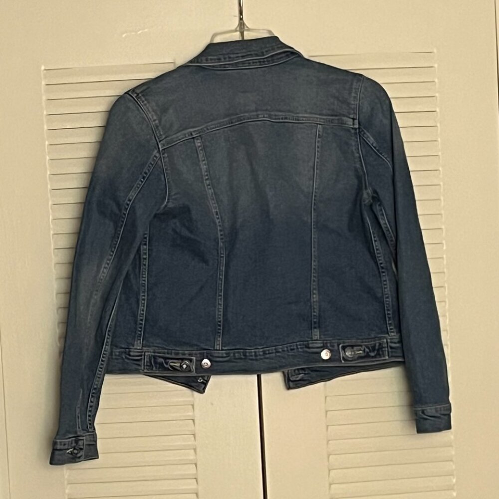 ‘Denizen’ Levis Distressed Short Blue Denim Jacket - Picture 8 of 8